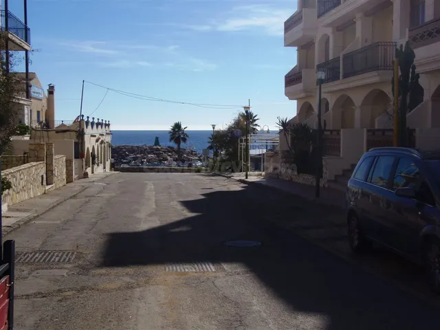 Local Estratégico en Villaricos - 73 m2 de Potencial - foto 4