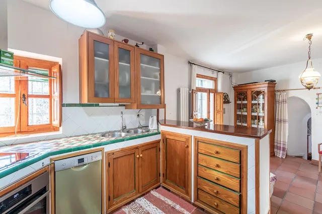 Casa reformada en el Camino del Sacromonte — 7