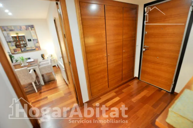 Vive con el confort de un exclusivo residencial con piscina, zonas verdes, garaje y trastero — 24