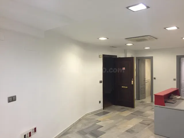 OFICINA EN PLENO CENTRO DE CÓRDOBA - foto 2