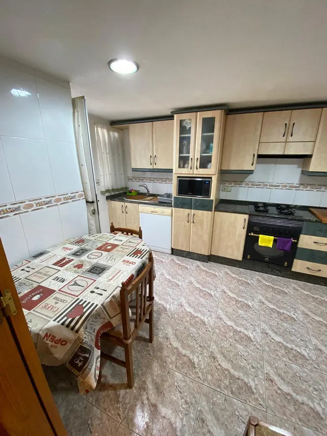 Amplio Piso en Águilas, Ideal para Familias — 22