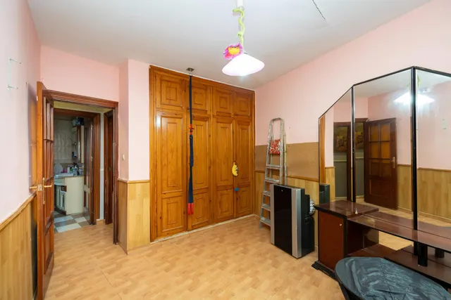 Casa con estupenda ubicación en Armilla. avenida de los ogíjares — 21
