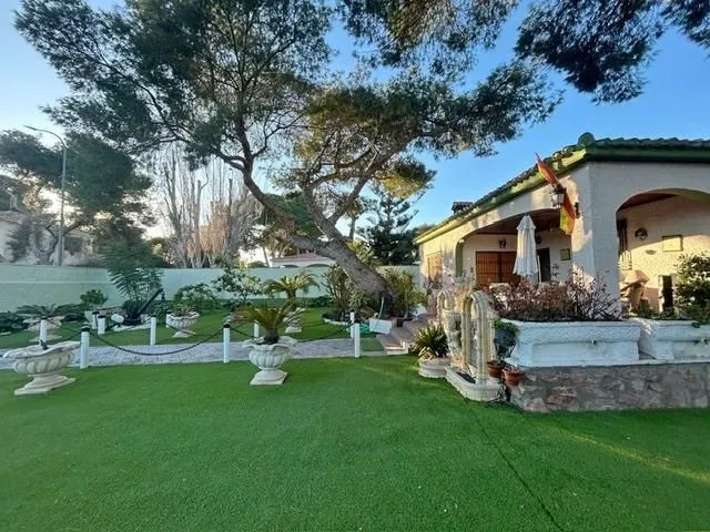 Villa 3 habitaciones 200m² en venta - Altos de Campoamor — 6