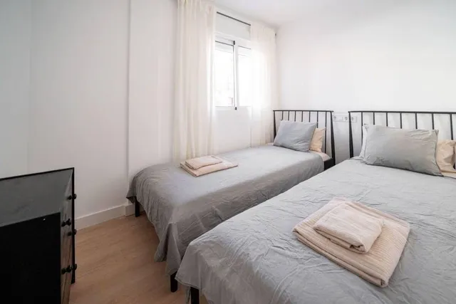 Vivienda recién reformada con amplia terraza y parking en Fuengirola — 8