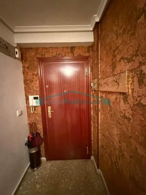 Amplio piso de 127 m2 con trastero en Santa Rosa, Alcoy — 33