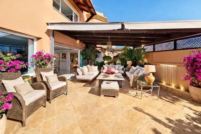 Adosado 4 habitaciones 400m² en venta - Malagueta - Monte Sancha — 4
