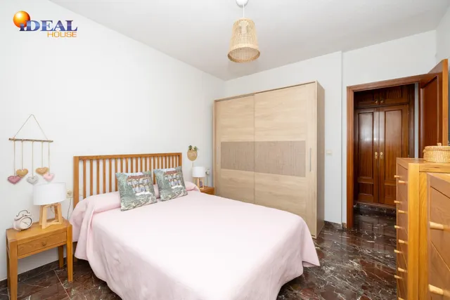 **Luz, vistas despejadas y un encanto especial: tu nuevo refugio en la ciudad** — 22