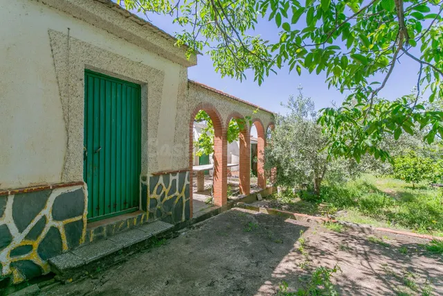 "¡Vive la vida en el campo! Terreno con casa de aperos y cul - foto 4