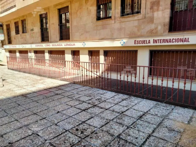 VENTA LOCAL ACADEMIA - CLINICA — 19