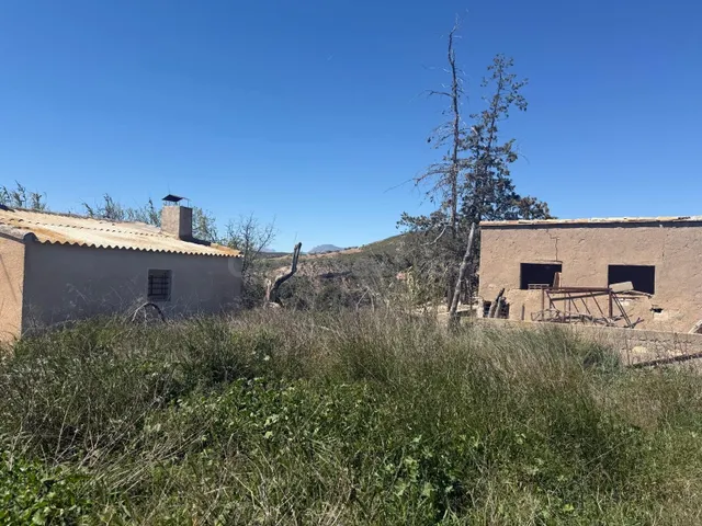 Casa para Reformar en Las Canales - Oportunidad Única por €7 - foto 3