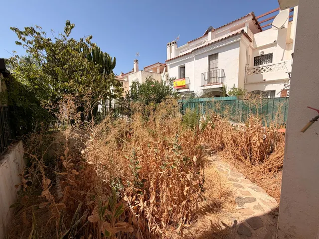 PAREADO EN LA SIERREZUELA , MIJAS - OPORTUNIDAD DE REFORMA — 20