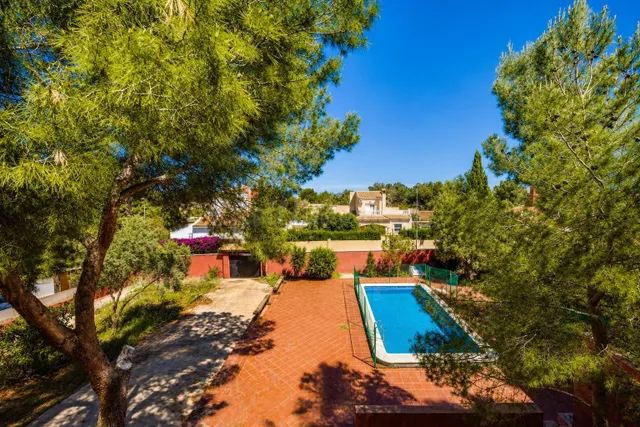 Gran Villa independiente en San Miguel de Salinas - foto 2