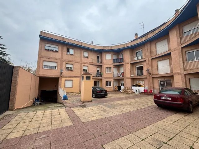 Piso para reformar en Calle Joaquín Costa, Ricla — 25
