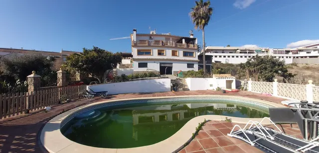 Chalet 9 habitaciones 660m² en venta - Costa Del Sol — 3