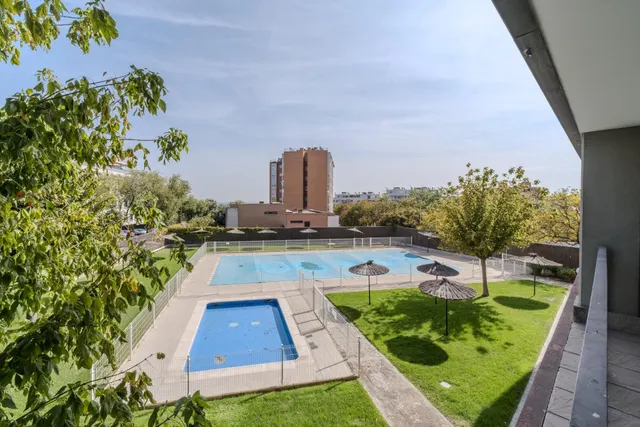 Precioso chalet adosado de cinco dormitorios y tres baños en el PAU de Carabanchel — 39
