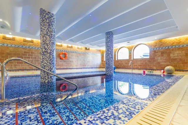 Precioso y lujoso apartamento con vistas al mar en Monte paraíso, en la Milla de Oro. Marbella — 40