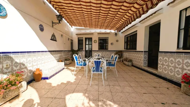 Exclusiva vivienda de planta baja en la prestigiosa Urbanización R-66 con 1.000 m2 de parcela y espectacular piscina privada — 32