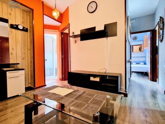 Piso en venta en Los Mallos, A Coruña - Oportunidad única — 11