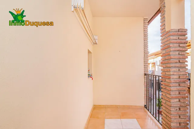 Casa adosada de 3 dormitorios en la entrada de Hijar + APARCAMIENTO. — 13