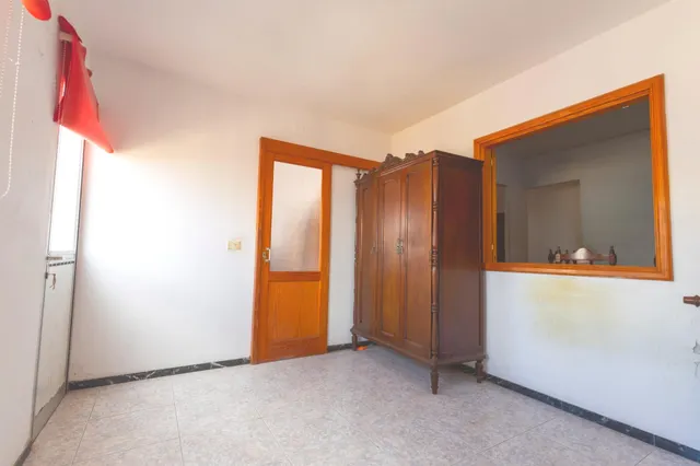 Edificio con balcones y terrazas en venta en Schamann — 33