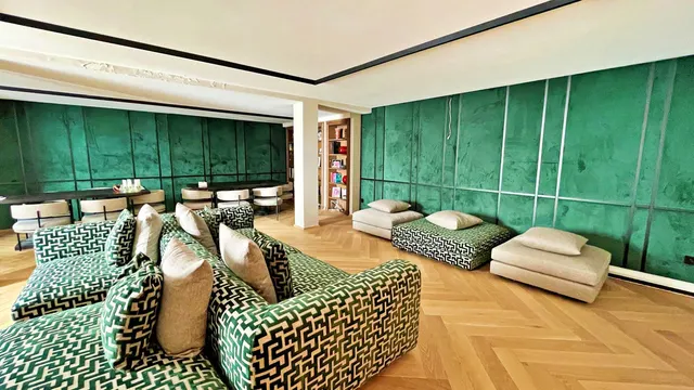Chalet 5 habitaciones 639m² en venta - Costa del Sol — 31