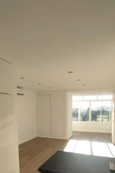 Estudio Integramente Reformado Edificio Iris — 10