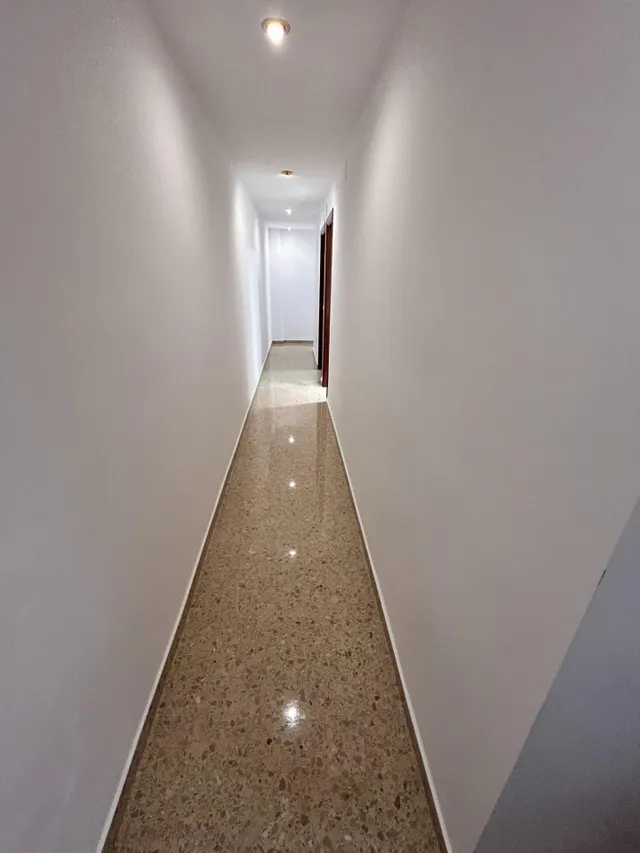 ¡Tu nuevo hogar REFORMADO A ESTRENAR en el corazón de Valencia! ✨ — 22