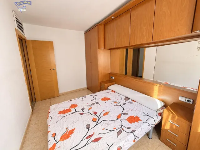 Piso de 3 habitaciones en fontetes, Cerdanyola del Vallès: comodidad, luz y excelente ubicación — 12