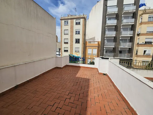 CASA EN BUEN ESTADO CENTRICA, EN CASTELLON DE LA PLANA — 22