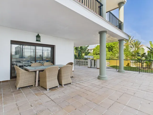 Apartamento 3 habitaciones 137m² en venta - Costa del Sol — 28