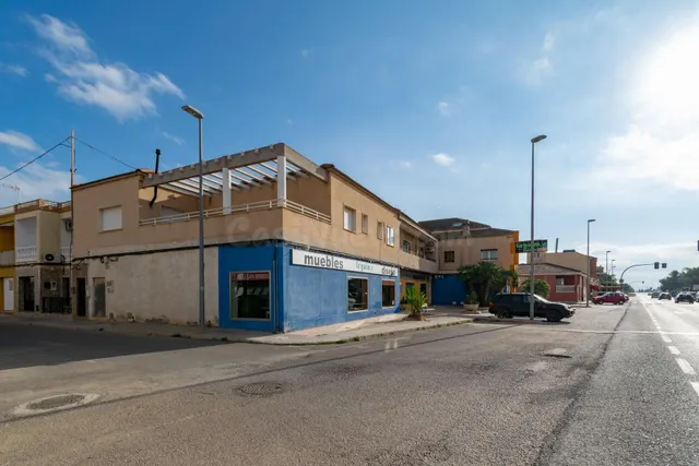 LOCAL COMERCIAL EN LA PALMA