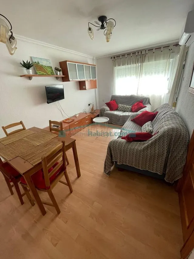 Vivienda con terrazas y metro en la puerta – Avenida del Cid - foto 3