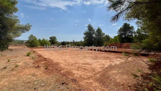 VENTA - Terreno con licencia cerca de San Rafael — 17
