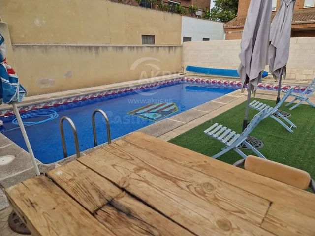 Chalet Pareado en Mocejon — 48