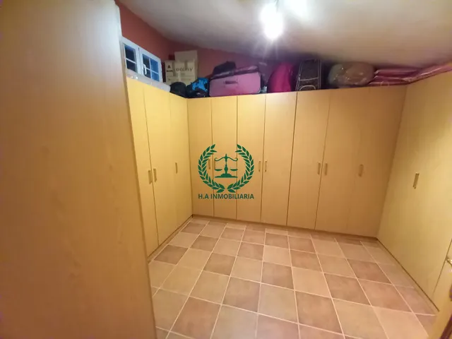 SE VENDE CHALET INDEPENDIENTE EN VENTURADA (SIERRA NORTE)  . JARDIN Y TERRAZA — 48