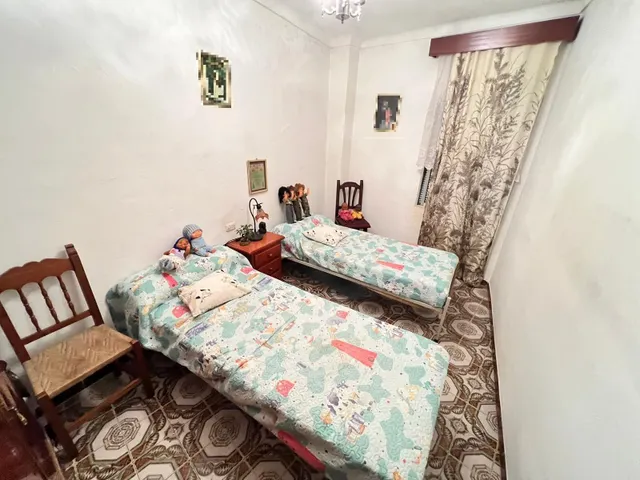 VENTA CASA CON GARAJE ZONA CENTRO — 8