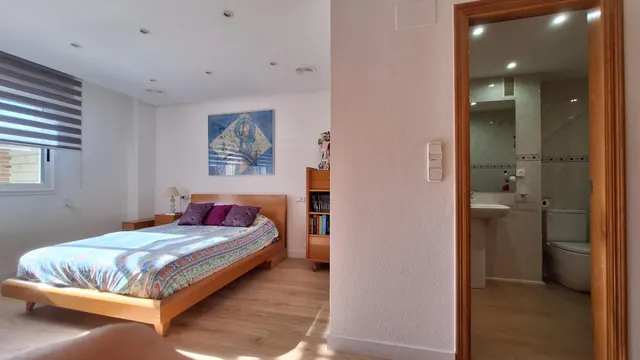 Piso de 3 dormitorios, 2 baños, plaza de garaje y trastero en la calle Azarbe del Papel — 13
