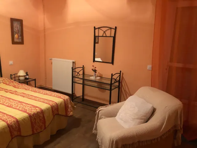Bonita casa en el parque de abanchez de magina — 17