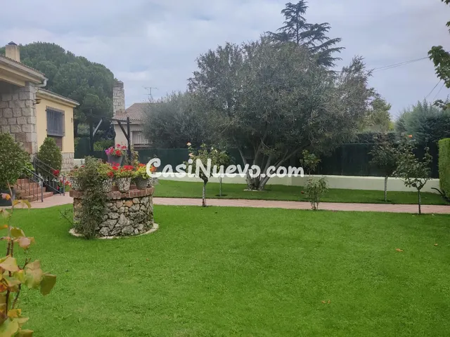 Venta de chalet unifamiliar en El Molar - foto 3