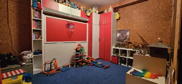 Impresionante Chalet en Urbanización Encinares de Alcolea con Piscina y Amplias Estancias — 28