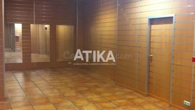 AMPLIO LOCAL EN ZONA CENTRO EN ALQUILER O VENTA - ONTINYENT - foto 2
