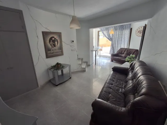 CHALET EN ORIHUELA COSTA CON GRAN PARCELA Y PISCINA PRIVADA — 33