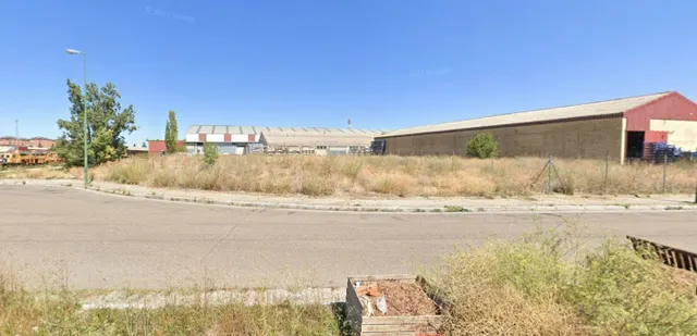 ÚLTIMA PARCELA INDUSTRIAL EN PG. ARGALES — 3