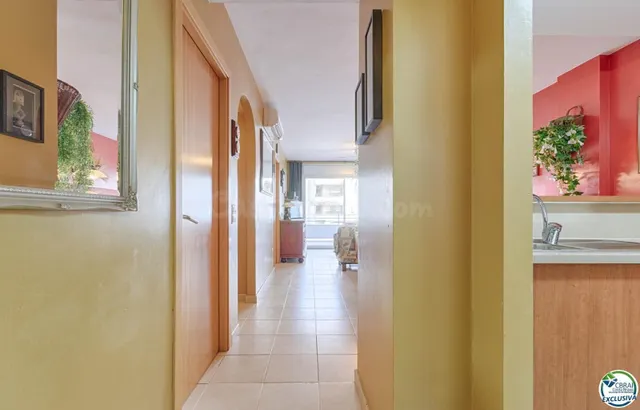 A 150 M DEL MAR CON PISCINA Y PARKING - GRAN OPORTUNIDAD! - foto 4
