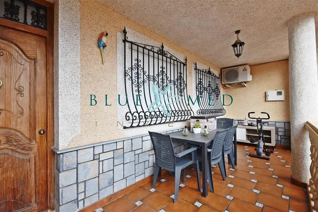 CASA EN PLANTA BAJA EN LA CAÑADICA - foto 3