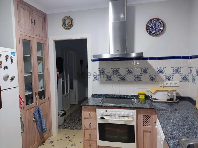 SE VENDE PISO EN SAN FERNANDO , ZONA HORNOS PUNICOS — 7