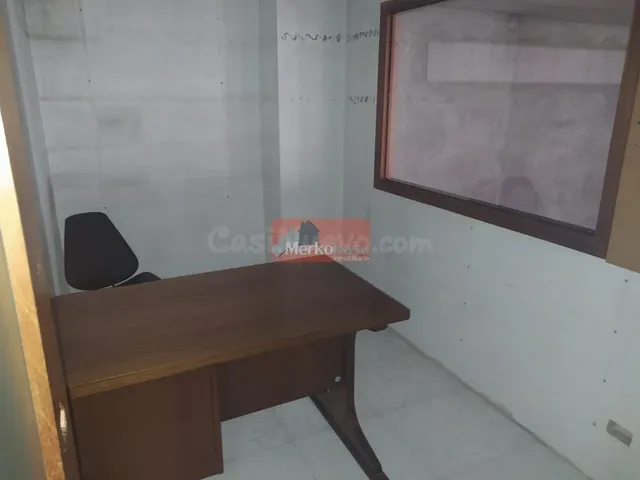SE VENDE BAJO COMERCIAL ACONDICIONADO - foto 5