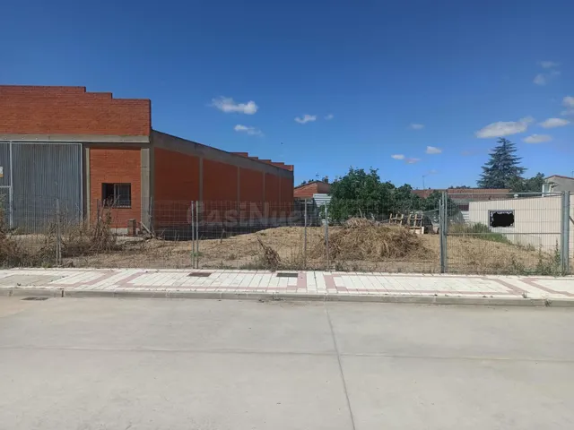 SE VENDE TERRENO URBANO EN VENTA DE BAÑOS - foto 2