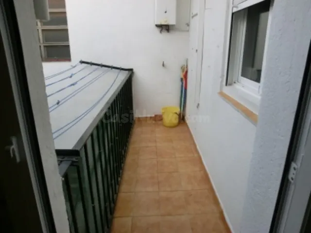 PISO EN CAMBRILS PUERTO 3 habitaciones - foto 2