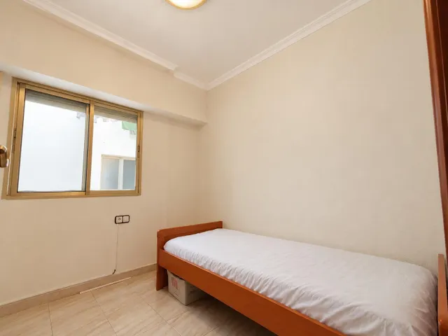 VIVIENDA CON ASCENSOR EN CAMPOAMOR — 10
